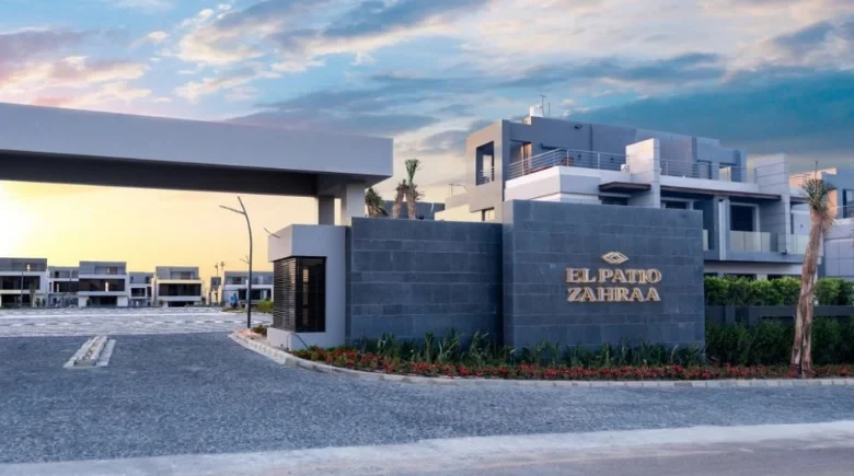 Townhouse for sale in Sheikh Zayed