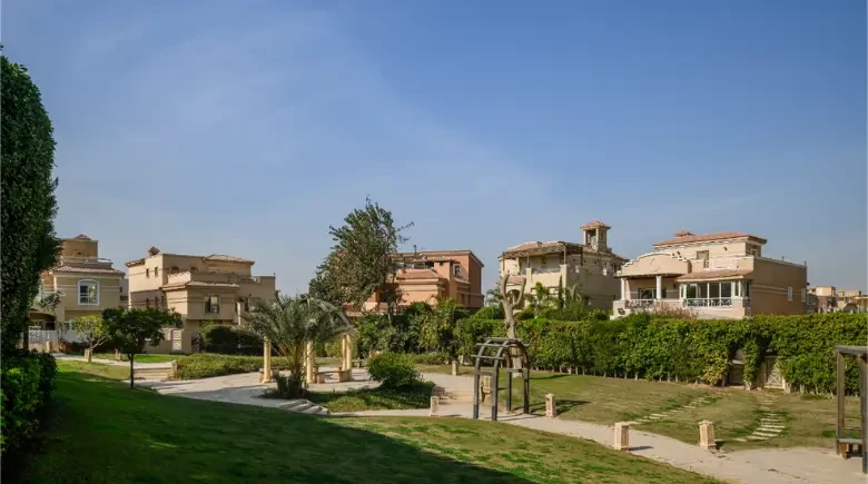 كمبوند جراند ريزيدنس القاهرة الجديدة