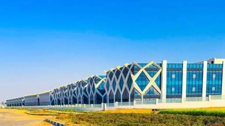شقة للبيع في ميد تاون سكاي العاصمة الإدارية الجديدة