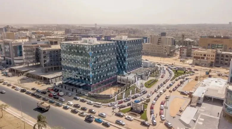 مول كايرو بيزنس بلازا العاصمة الإدارية