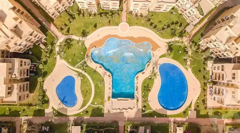 كمبوند هاي لاند بارك القاهرة الجديدة