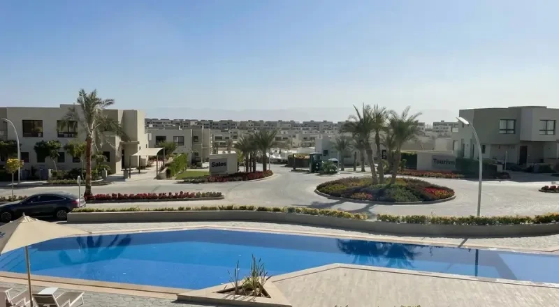 Villa for Sale with 312 sqm in Lacerta