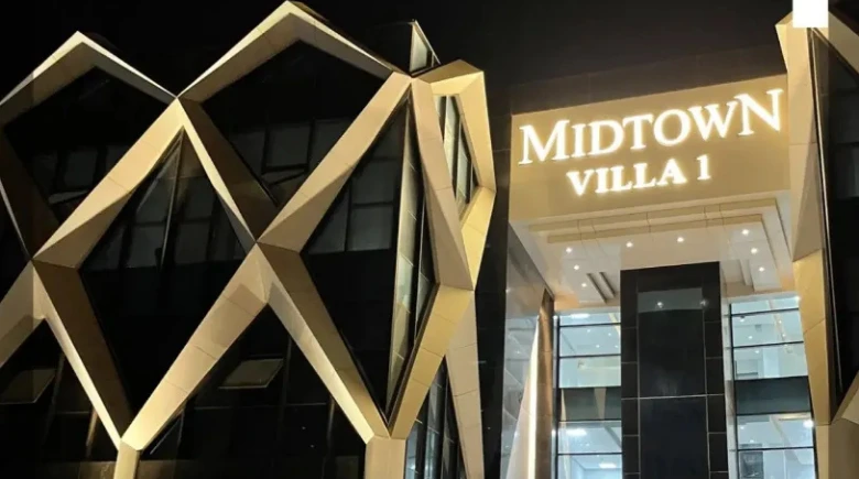 Commercial unit for sale with an area of 120 sqm in Villa Mall.